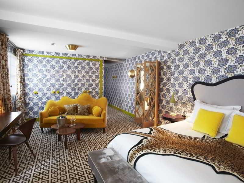 Hotel Thoumieux Paris Exterior photo